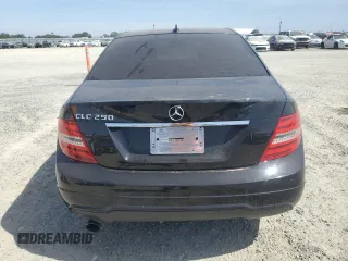 2013 Mercedes-Benz C 250 Sport с VIN WDDGF4HB4DA805824, выставлен на аукционе Copart как лот 61940825 с пробегом Не указан миль и Списание • Salvage title. История ставок и продаж доступна на DreamBid. Изображение 6.