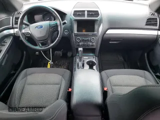 2017 Ford Explorer XLT z VIN 1FM5K8D88HGB20478, wystawiony jako Copart lot #52728475 z przebiegiem 112 910 mil mil oraz Szkoda całkowita • Salvage title. Historia ofert i sprzedaży dostępna na DreamBid. Obrazek 8.