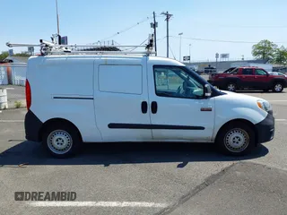 2019 Ram ProMaster City Cargo Tradesman с VIN ZFBHRFAB0K6N83944, выставлен на аукционе IAAI как лот 42304134 с пробегом 131 421 миль миль и . История ставок и продаж доступна на DreamBid. Изображение 13.