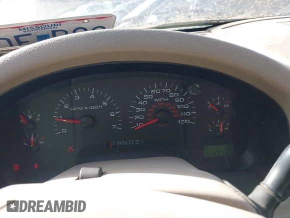 2006 Ford F-150 XLT with VIN 1FTPX14556FA66720, listed as a IAAI auction lot 41828846 with 150,915 mi miles. Bid and sale history available at carsss.com. Image 7.