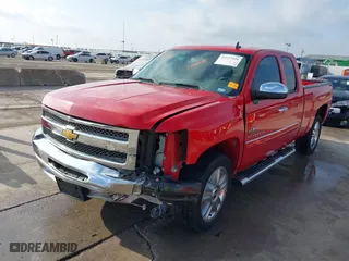 2013 Chevrolet Silverado 1500 LT with VIN 1GCRCSE05DZ286934, listed as a IAAI auction lot 41522331 with 152,077 mi miles. Bid and sale history available at carsss.com. Image 20.