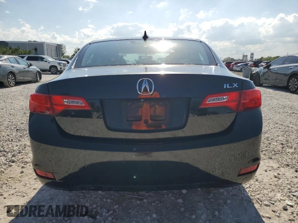 2014 Acura ILX z VIN 19VDE1F3XEE012920, wystawiony jako Copart lot #56931455 z przebiegiem 137 002 mil mil oraz Szkoda całkowita • Salvage title. Historia ofert i sprzedaży dostępna na DreamBid. Obrazek 6.