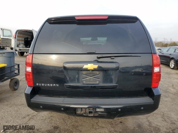 2013 Chevrolet Suburban LT with VIN 1GNSKJE76DR142635, listed as a Copart auction lot 48508435 with 164,173 mi miles and Salvage Title. Bid and sale history available at carsss.com. Image 6.
