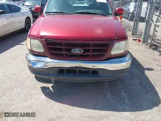 1999 Ford F-150 Work Series with VIN 1FTRF17W0XNB19833, listed as a IAAI auction lot 41993435 with 1 mi miles. Bid and sale history available at carsss.com. Image 6.