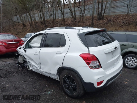 2020 Chevrolet Trax LT with VIN 3GNCJPSB6LL185803, listed as a IAAI auction lot 41915320 with 88,214 mi miles. Bid and sale history available at carsss.com. Image 3.