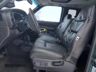 2000 Dodge Ram 2500 with VIN 1B7KF2369YJ151573, listed as a Copart auction lot 83984894 with 213,974 mi miles and Salvage Title. Bid and sale history available at carsss.com. Image 7.