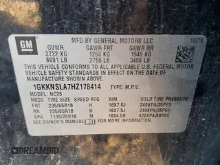 2017 GMC Acadia SLE z VIN 1GKKNSLA7HZ178414, wystawiony jako Copart lot #80066544 z przebiegiem 100 941 mil mil oraz Szkoda całkowita • Salvage title. Historia ofert i sprzedaży dostępna na DreamBid. Obrazek 13.
