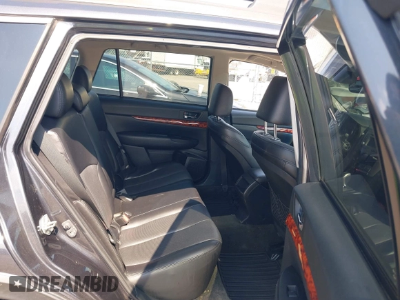 2012 Subaru Outback Limited z VIN 4S4BRBKC4C3234688, wystawiony jako IAAI lot #42604305 z przebiegiem 143 111 mil mil oraz . Historia ofert i sprzedaży dostępna na DreamBid. Obrazek 8.
