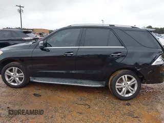 2015 Mercedes-Benz M 350 with VIN 4JGDA5JB4FA544530, listed as a IAAI auction lot 41558572 with 200,973 mi miles and . Bid and sale history available at DreamBid. Image 14.