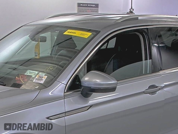 2024 Volkswagen Tiguan SE with VIN 3VV3B7AX9RM084536, listed as a IAAI auction lot 42708274 with 33,250 mi miles and . Bid and sale history available at DreamBid. Image 19.