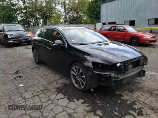 2015 Volvo V60 T5 Drive-E Platinum with VIN YV140MEM7F1218731, listed as a Copart auction lot 58333695 with 103,717 mi miles and Salvage title. Bid and sale history available at DreamBid. Image 13.