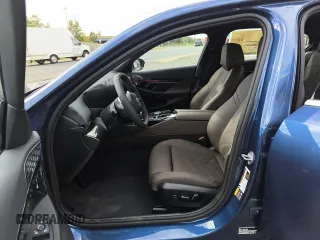 2024 BMW i5 eDrive40 z VIN WBY33FK05RCR56573, wystawiony jako Copart lot #76009714 z przebiegiem 241 mil mil oraz Szkody całkowita. Historia ofert i sprzedaży dostępna na DreamBid. Obrazek 7.
