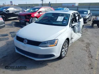 2011 Volkswagen Jetta Sedan SE w/Convenience & Sunroof with VIN 3VWDX7AJ4BM305463, listed as a IAAI auction lot 41621670 with 96,087 mi miles. Bid and sale history available at carsss.com. Image 2.