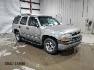 2003 Chevrolet Tahoe Special Service with VIN 1GNEK13V13J252164, listed as a Copart auction lot 45105835 with 200,178 mi miles and Non Repairable. Bid and sale history available at carsss.com. Image 4.