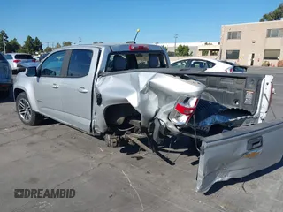 2020 Chevrolet Colorado 2WD Work Truck with VIN 1GCGSBEN0L1209889, listed as a IAAI auction lot 40390370 with 67,417 mi miles and . Bid and sale history available at DreamBid. Image 3.