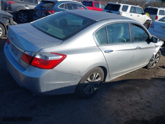 2014 Nissan Altima 2.5 SV with VIN 1N4AL3AP2EC420847, listed as a IAAI auction lot 41452729 with 130,069 mi miles. Bid and sale history available at carsss.com. Image 4.
