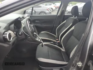 2021 Nissan Versa SV z VIN 3N1CN8EV7ML821786, wystawiony jako Copart lot #56646685 z przebiegiem 73 121 mil mil oraz Szkoda całkowita • Salvage title. Historia ofert i sprzedaży dostępna na DreamBid. Obrazek 7.