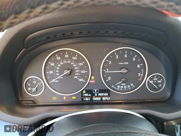 2014 BMW X3 xDrive28i with VIN 5UXWX9C5XE0D32988, listed as a Copart auction lot 72564114 with 100,839 mi miles and Salvage Title. Bid and sale history available at DreamBid. Image 9.