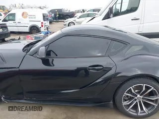 2021 Toyota Supra 2.0 with VIN WZ1DB2C07MW042723, listed as a IAAI auction lot 42635977 with 54,011 mi miles and . Bid and sale history available at DreamBid. Image 14.