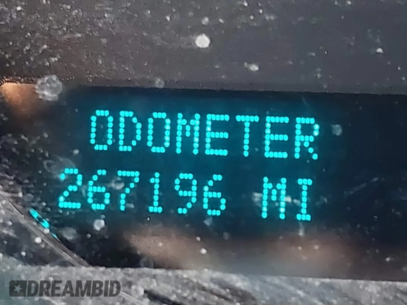 2010 Chevrolet Tahoe LT z VIN 1GNUKBE07AR213502, wystawiony jako IAAI lot #41796949 z przebiegiem 267 196 mil mil oraz . Historia ofert i sprzedaży dostępna na DreamBid. Obrazek 15.
