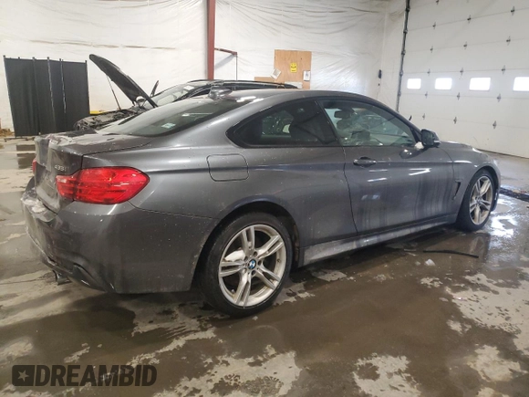 2016 BMW 4 Series 435i xDrive z VIN WBA3R5C56GK374020, wystawiony jako Copart lot #44822795 z przebiegiem 82 744 mil mil oraz Szkoda całkowita • Salvage title. Historia ofert i sprzedaży dostępna na DreamBid. Obrazek 3.