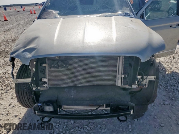 2020 Lincoln Navigator Reserve with VIN 5LMJJ2LT8LEL10853, listed as a Copart auction lot 63062835 with 21,305 mi miles and Salvage title. Bid and sale history available at DreamBid. Image 12.