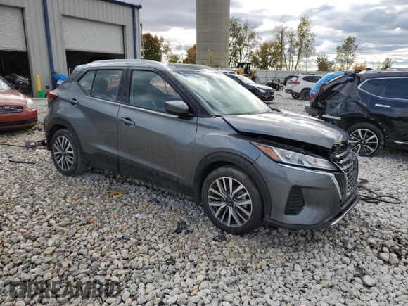2023 Nissan Kicks SV with VIN 3N1CP5CV0PL549503, listed as a Copart auction lot 75671534 with 11,750 mi miles and Non Repairable. Bid and sale history available at DreamBid. Image 4.