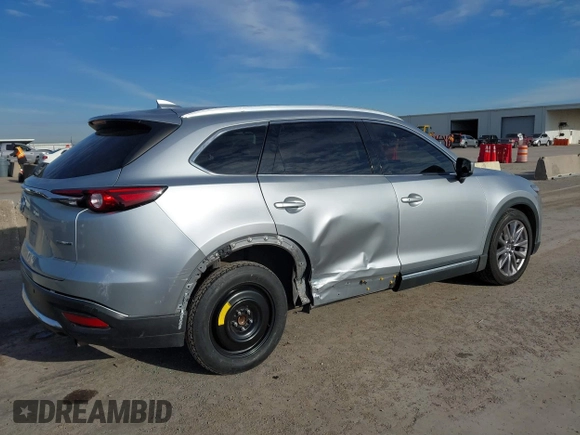 2020 Mazda CX-9 Grand Touring z VIN JM3TCADY7L0416696, wystawiony jako IAAI lot #41310183 z przebiegiem 105 754 mil mil oraz . Historia ofert i sprzedaży dostępna na DreamBid. Obrazek 6.