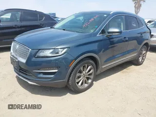 2019 Lincoln MKC Select with VIN 5LMCJ2C99KUL12435, listed as a IAAI auction lot 42288701 with 98,083 mi miles and . Bid and sale history available at DreamBid. Image 2.