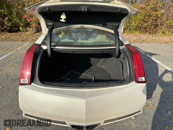 2011 Cadillac CTS Coupe Performance with VIN 1G6DL1ED0B0105668, listed as a Copart auction lot 78096894 with 148,619 mi miles and Clean Title. Bid and sale history available at carsss.com. Image 12.