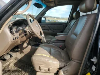 2004 Toyota Sequoia Limited with VIN 5TDBT48A04S208483, listed as a Copart auction lot 45672095 with 262,847 mi miles and Salvage Title. Bid and sale history available at carsss.com. Image 7.