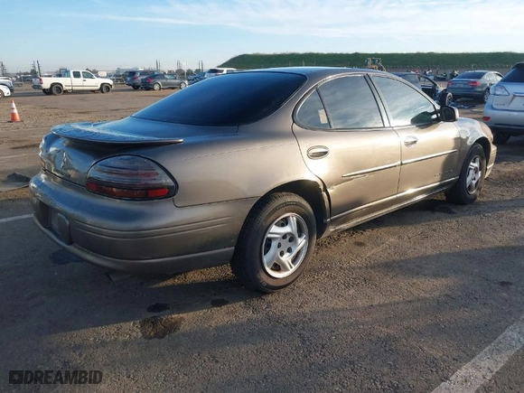 2003 Pontiac Grand Prix SE with VIN 1G2WK52JX3F172792, listed as a IAAI auction lot 41678781 with 125,294 mi miles. Bid and sale history available at carsss.com. Image 4.