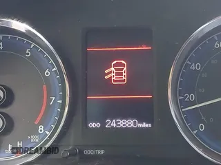 2018 Toyota Corolla L z VIN 5YFBURHE7JP812470, wystawiony jako IAAI lot #42183208 z przebiegiem 243 880 mil mil oraz . Historia ofert i sprzedaży dostępna na DreamBid. Obrazek 15.