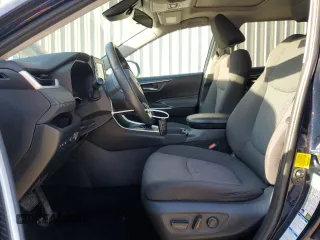 2019 Toyota RAV4 XLE with VIN 2T3P1RFV5KW055822, listed as a Copart auction lot 48483075 with 60,619 mi miles and Salvage Title. Bid and sale history available at DreamBid. Image 7.