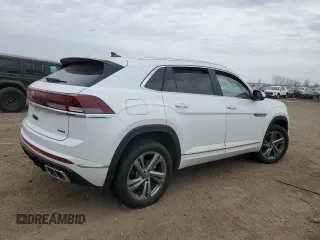 2024 Volkswagen Atlas SEL R-Line with VIN 1V2AE2CA5RC241990, listed as a Copart auction lot 53370185 with 5,294 mi miles and Salvage title. Bid and sale history available at DreamBid. Image 3.