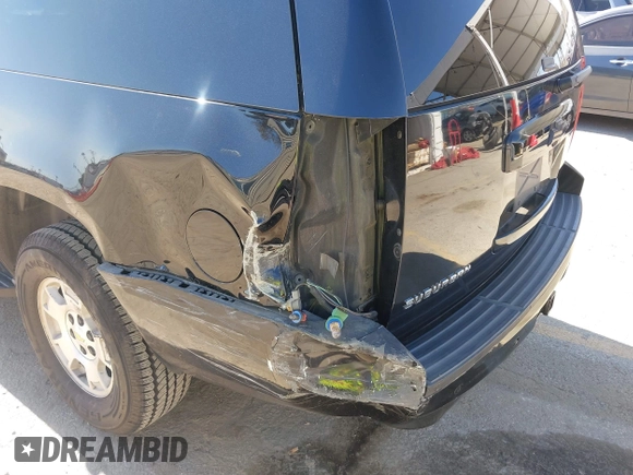 2007 Chevrolet Suburban LT with VIN 3GNFC16J07G243215, listed as a IAAI auction lot 41631673 with 200,990 mi miles and . Bid and sale history available at DreamBid. Image 6.