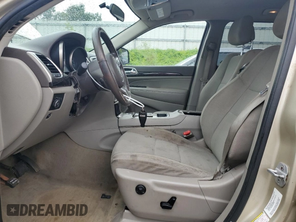 2011 Jeep Grand Cherokee Laredo z VIN 1J4RR4GG0BC562824, wystawiony jako Copart lot #61625445 z przebiegiem 166 490 mil mil oraz Czysty tytuł • Clean title. Historia ofert i sprzedaży dostępna na DreamBid. Obrazek 7.