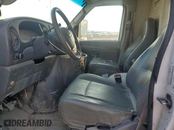 2006 Ford Econoline Cargo with VIN 1FDXE45S46HA85013, listed as a Copart auction lot 66963315 with 239,871 mi miles and Clean title. Bid and sale history available at DreamBid. Image 7.