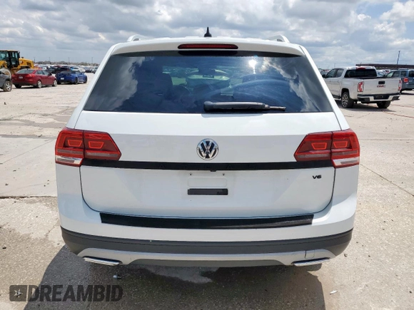 2018 Volkswagen Atlas SE with VIN 1V2CR2CA2JC569353, listed as a Copart auction lot 58377025 with 116,303 mi miles and Clean title. Bid and sale history available at DreamBid. Image 6.