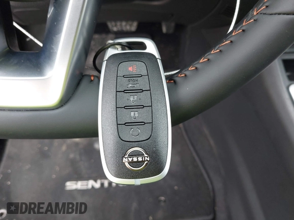 2025 Nissan Sentra SR with VIN 3N1AB8DV9SY292455, listed as a IAAI auction lot 42118993 with 4,022 mi miles and . Bid and sale history available at DreamBid. Image 11.