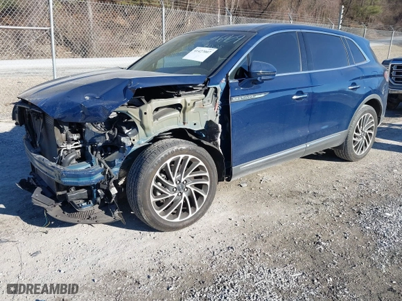2019 Lincoln Nautilus Reserve with VIN 2LMPJ6LP2KBL12796, listed as a IAAI auction lot 41427007 with 66,445 mi miles. Bid and sale history available at carsss.com. Image 19.