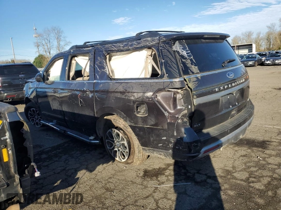 2023 Ford Expedition Max XLT z VIN 1FMJK1J87PEA51321, wystawiony jako Copart lot #47308885 z przebiegiem 10 310 mil mil oraz Czysty tytuł • Clean title. Historia ofert i sprzedaży dostępna na DreamBid. Obrazek 2.