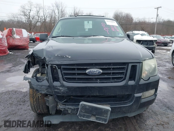 2010 Ford Explorer z VIN 1FMEU8DE5AUA85647, wystawiony jako IAAI lot #41534833 z przebiegiem 129 925 mil mil oraz . Historia ofert i sprzedaży dostępna na DreamBid. Obrazek 19.