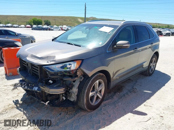 2019 Ford Edge SEL with VIN 2FMPK3J90KBB67205, listed as a IAAI auction lot 41836997 with 86,805 mi miles. Bid and sale history available at carsss.com. Image 2.