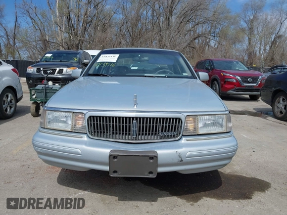 1994 Lincoln Continental with VIN 1LNLM9846RY605390, listed as a IAAI auction lot 41839116 with 100,151 mi miles and . Bid and sale history available at DreamBid. Image 6.