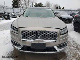 2019 Lincoln Nautilus Reserve with VIN 2LMPJ8LP0KBL33013, listed as a Copart auction lot 42358955 with 65,772 mi miles and Clean Title. Bid and sale history available at carsss.com. Image 5.