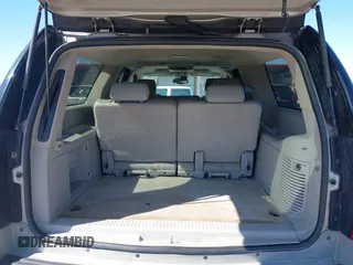2007 GMC Yukon XL SLT with VIN 1GKFK16337J282185, listed as a IAAI auction lot 41738290 with 295,458 mi miles. Bid and sale history available at carsss.com. Image 18.