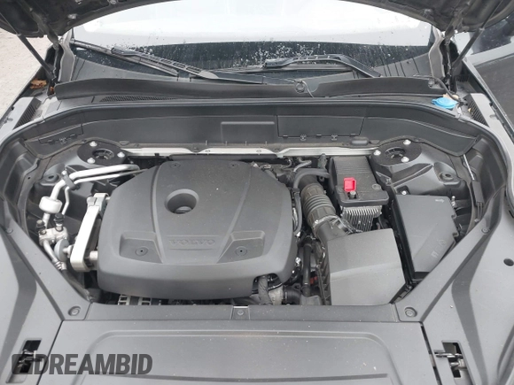 2018 Volvo XC90 Inscription with VIN YV4A22PL1J1320222, listed as a IAAI auction lot 41002251 with 137,523 mi miles. Bid and sale history available at carsss.com. Image 10.