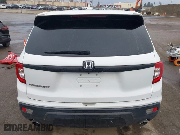 2021 Honda Passport EX-L with VIN 5FNYF7H58MB008459, listed as a IAAI auction lot 41920918 with 72,353 mi miles and . Bid and sale history available at DreamBid. Image 17.