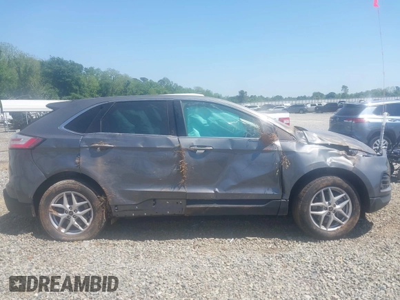 2023 Ford Edge SEL z VIN 2FMPK4J97PBA31506, wystawiony jako IAAI lot #42071208 z przebiegiem 50 458 mil mil oraz . Historia ofert i sprzedaży dostępna na DreamBid. Obrazek 13.